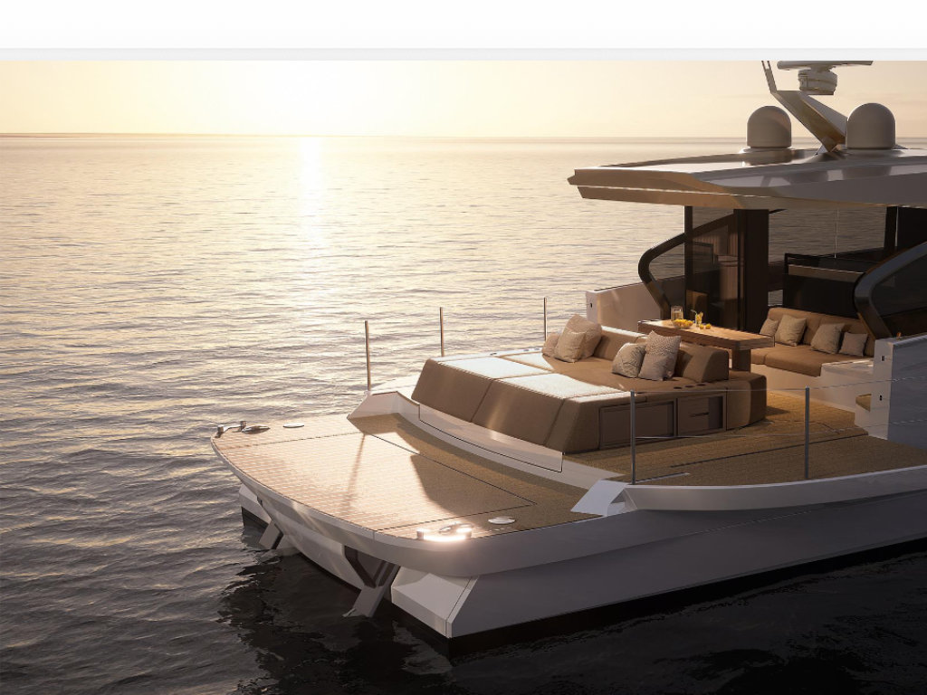 Azimut Seadeck 6